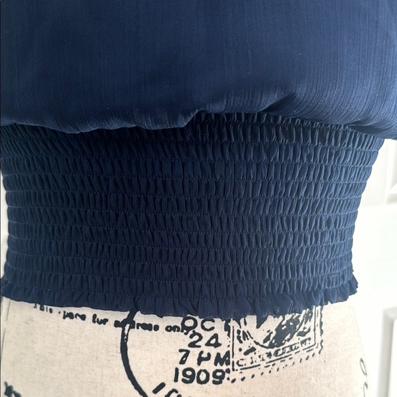 Elegant Navy Blue Sadie and Sage Halter Top - Picture 3 of 8